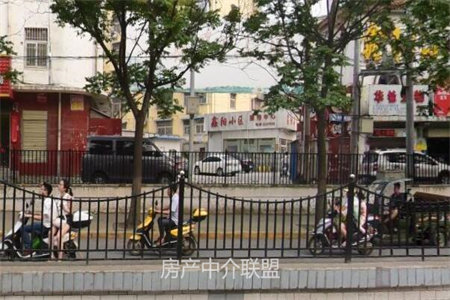 东方今典A扩叠拼一二复式豪华装修带80平院证齐